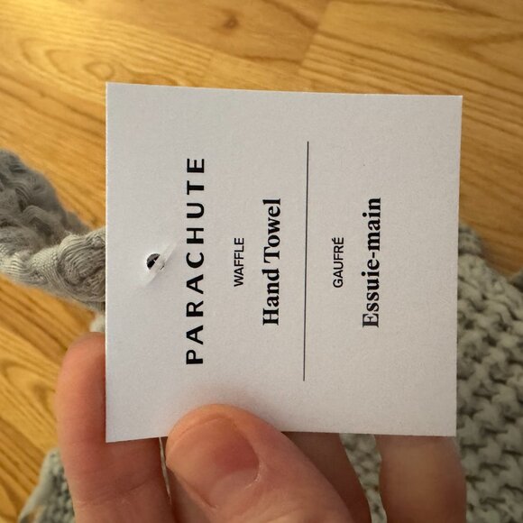 Parachute Waffle Hand Towel, in willow grey green color, NWT - Picture 8 of 10